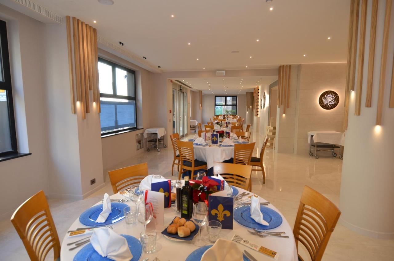 Hotel Ristorante Toscana Alassio Exterior photo