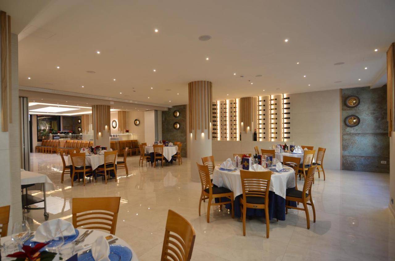 Hotel Ristorante Toscana Alassio Exterior photo